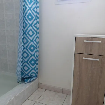 Maison Confortable A Noirmoutier, Proche Plage, Accueille Jusqu'a 6 Personnes, Animaux Admis - Fr-1-823-77 Ferienhaus *
