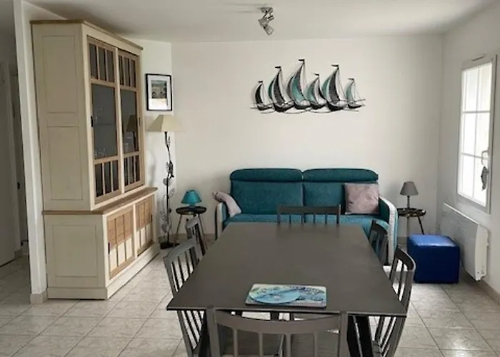 Maison Confortable A Noirmoutier, Proche Plage, Accueille Jusqu'a 6 Personnes, Animaux Admis - Fr-1-823-77 * Barbâtre